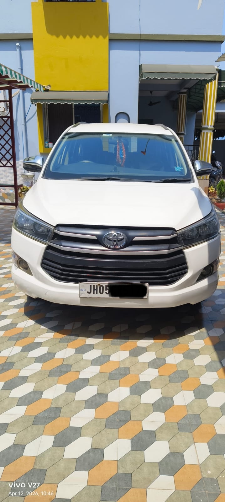 Toyota INNOVA CRYSTA 2.4 G